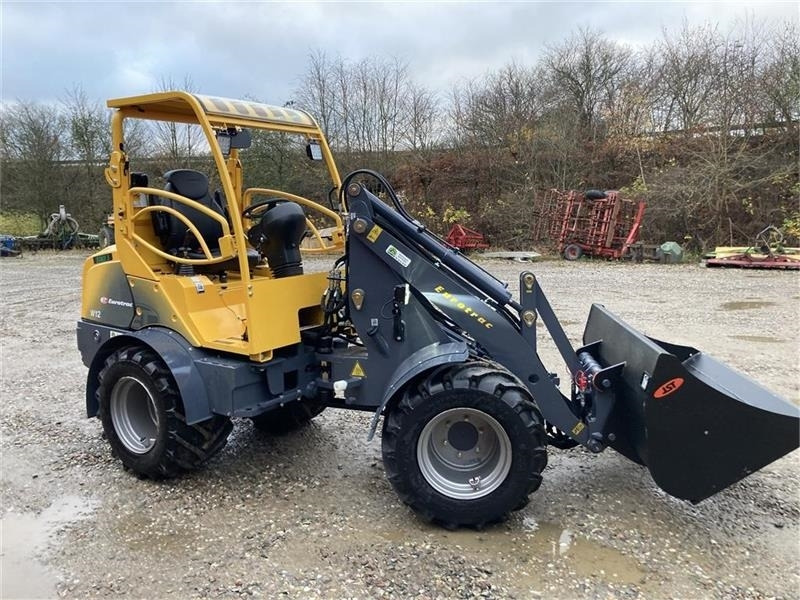 Eurotrac W12F XL lang arm - Wheel loader: picture 4 Eurotrac W12F XL lang arm - Wheel loader: picture 4