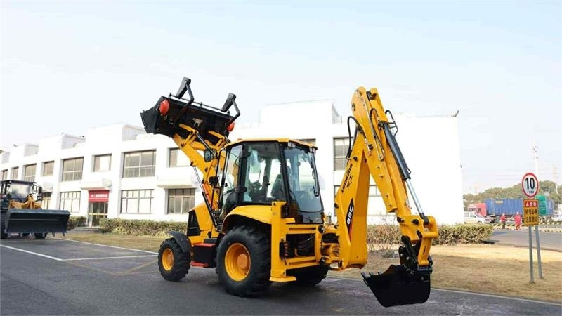 Lonking 83C Fabriks ny - Backhoe loader: picture 3 Lonking 83C Fabriks ny - Backhoe loader: picture 3