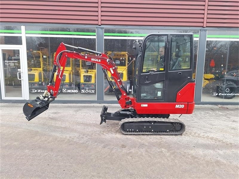 Mole M20 MED TILT  - Mini excavator: picture 3 Mole M20 MED TILT  - Mini excavator: picture 3
