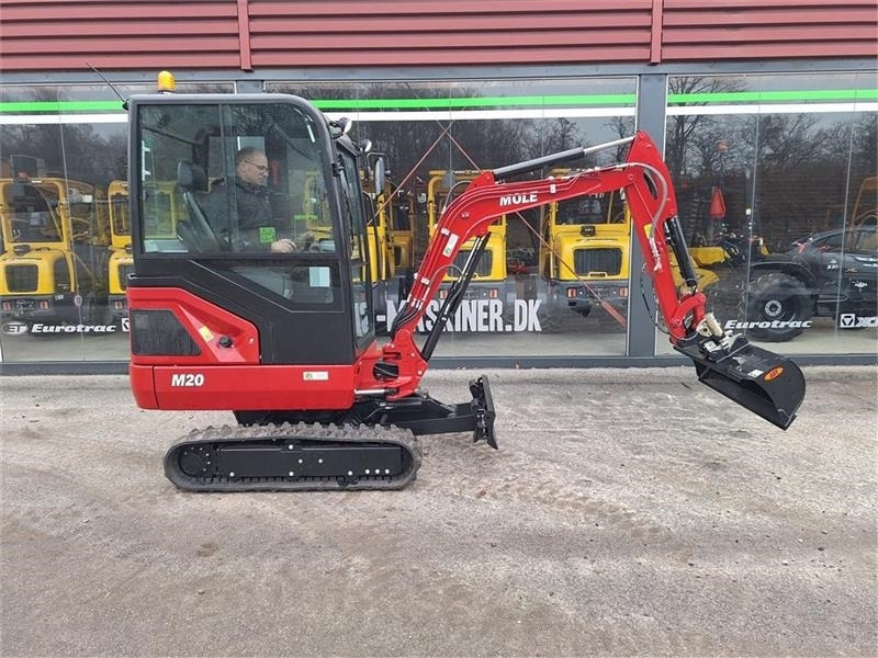Mole M20 MED TILT  - Mini excavator: picture 2 Mole M20 MED TILT  - Mini excavator: picture 2