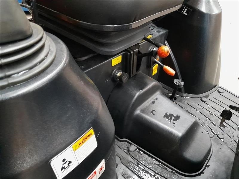 Municipal tractor Solis 26 hst: picture 10 Municipal tractor Solis 26 hst: picture 10