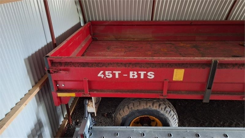 Tim 4,5 BT - Farm tipping trailer/ Dumper: picture 3 Tim 4,5 BT - Farm tipping trailer/ Dumper: picture 3
