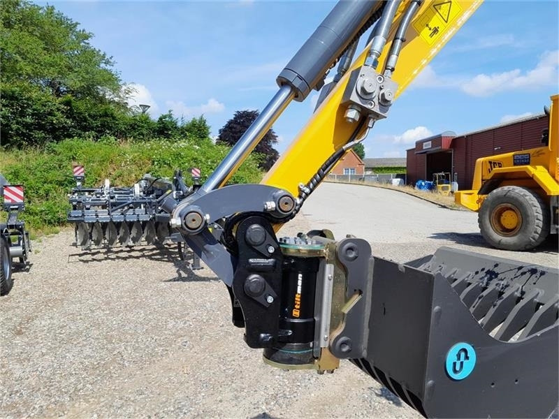 XCMG XE20E - Mini excavator: picture 2 XCMG XE20E - Mini excavator: picture 2