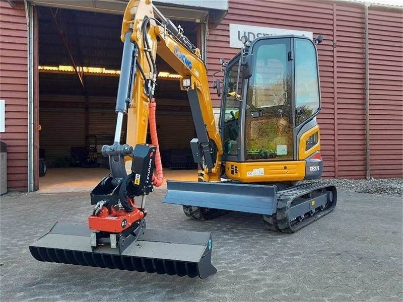 XCMG xe27e med rototilt - Mini excavator: picture 2 XCMG xe27e med rototilt - Mini excavator: picture 2