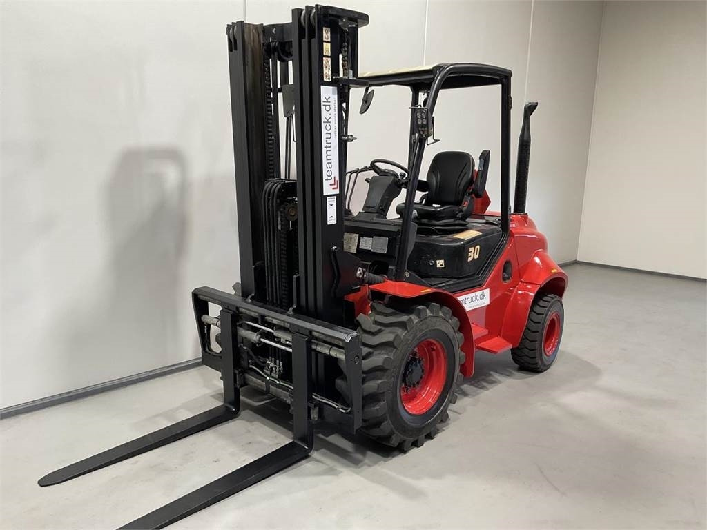 Hangcha CPCD30-XW43E-RT - Rough terrain forklift: picture 4 Hangcha CPCD30-XW43E-RT - Rough terrain forklift: picture 4
