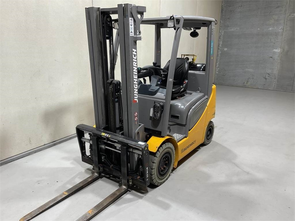 Jungheinrich TFG 316S - LPG forklift: picture 4 Jungheinrich TFG 316S - LPG forklift: picture 4