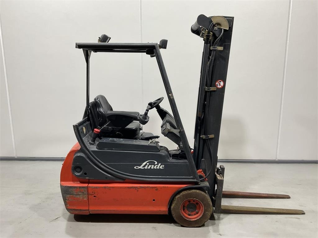 Linde E16C-02 - Electric forklift: picture 1 Linde E16C-02 - Electric forklift: picture 1