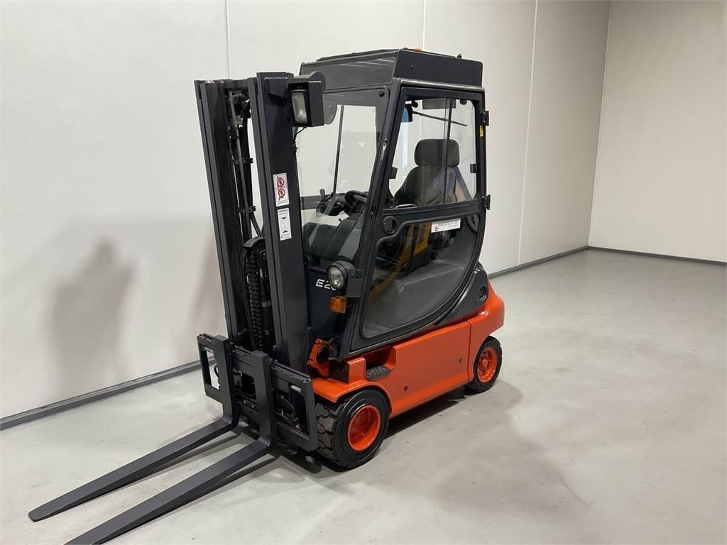 Linde E20P-02 - Electric forklift: picture 4 Linde E20P-02 - Electric forklift: picture 4