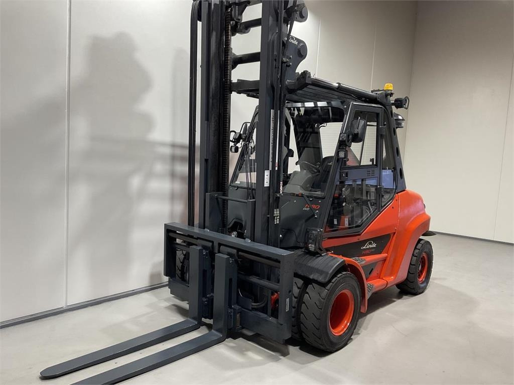 Linde H80D-03/900 - Diesel forklift: picture 4 Linde H80D-03/900 - Diesel forklift: picture 4