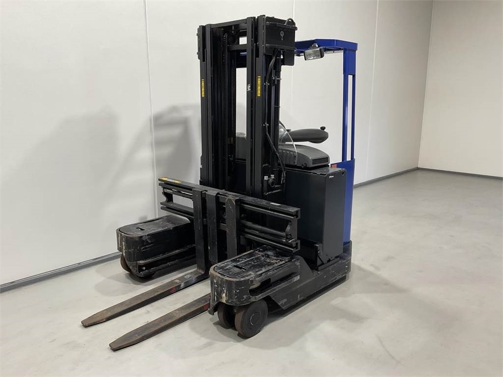 Rocla TEM25 TREV 4800 - 4-way reach truck: picture 4 Rocla TEM25 TREV 4800 - 4-way reach truck: picture 4
