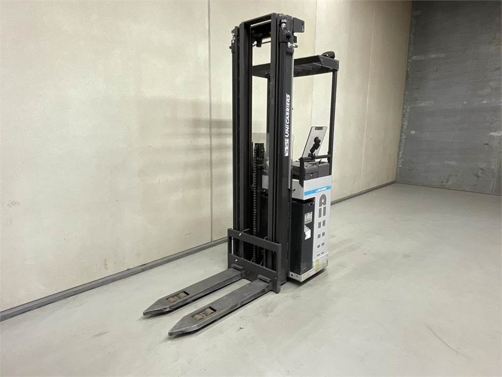 UniCarriers AJN160SDT - Stacker: picture 4 UniCarriers AJN160SDT - Stacker: picture 4