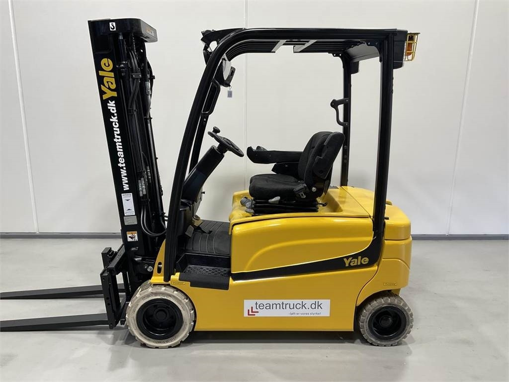 Yale ERP18VF - Electric forklift: picture 3 Yale ERP18VF - Electric forklift: picture 3