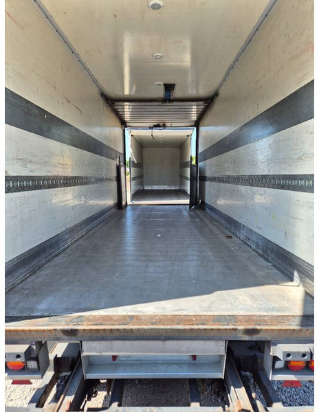 DAF XF 460 6x2 // Trailer // Lift - Box truck: picture 5 DAF XF 460 6x2 // Trailer // Lift - Box truck: picture 5