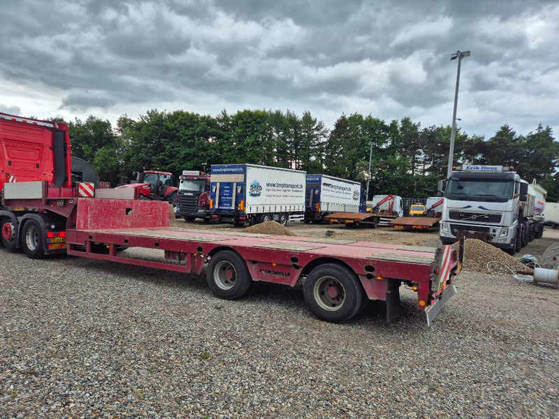 Faymonville 2 axle hydraulic steering // Machinetrailer - Low loader semi-trailer: picture 5 Faymonville 2 axle hydraulic steering // Machinetrailer - Low loader semi-trailer: picture 5