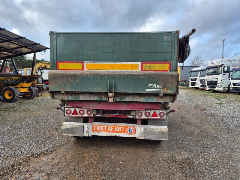 MTDK 3 axle / tipper / - Tipper trailer: picture 4 MTDK 3 axle / tipper / - Tipper trailer: picture 4