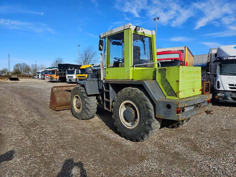 O & K L 15 + Bucket + Quickshift - Wheel loader: picture 3 O & K L 15 + Bucket + Quickshift - Wheel loader: picture 3