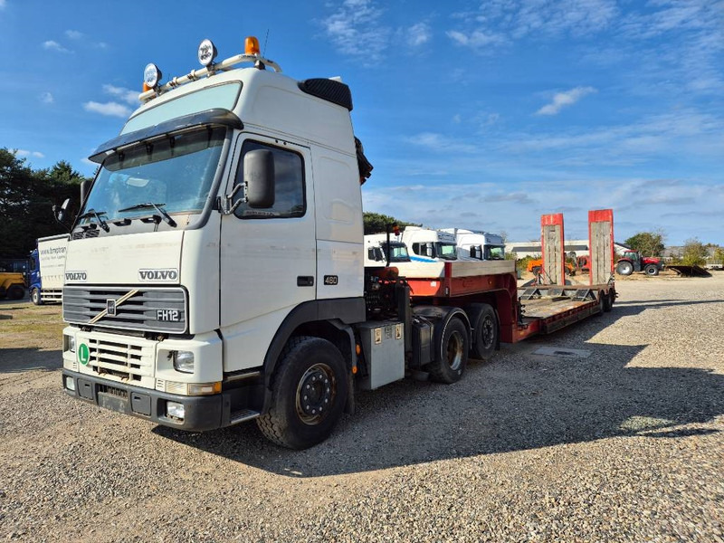 Volvo FH 12 460 6x2 // Terex 190.2E crane + remote // - Tractor unit: picture 4 Volvo FH 12 460 6x2 // Terex 190.2E crane + remote // - Tractor unit: picture 4
