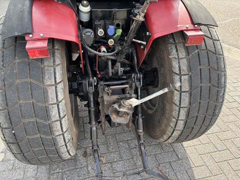 Farm tractor Case IH 2130: picture 9