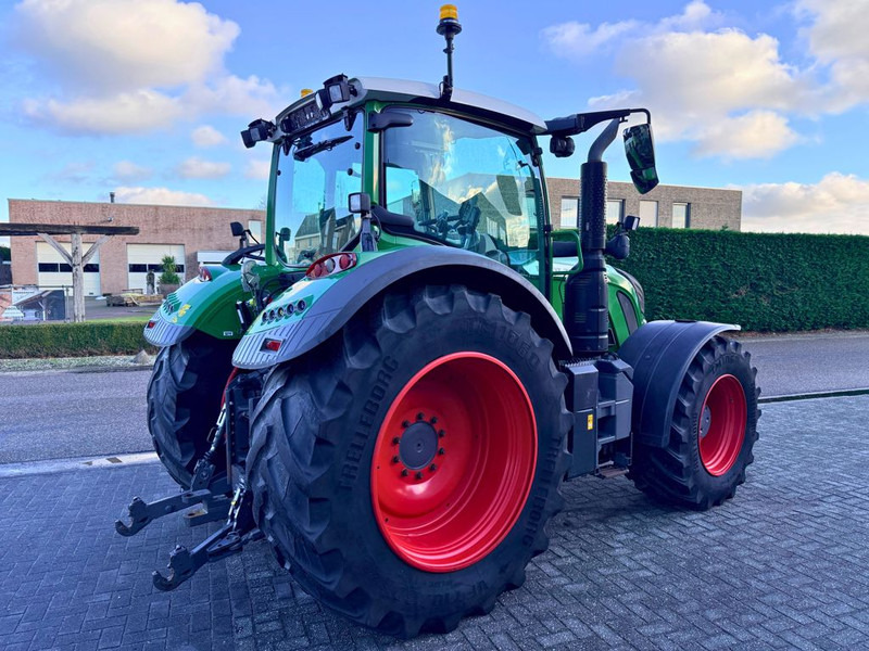 Fendt 720 S4 Vario Profi Plus - Farm tractor: picture 3 Fendt 720 S4 Vario Profi Plus - Farm tractor: picture 3