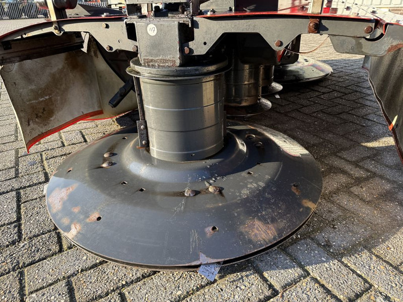 Kuhn PZ300F Frontmaaier - Mower: picture 5 Kuhn PZ300F Frontmaaier - Mower: picture 5