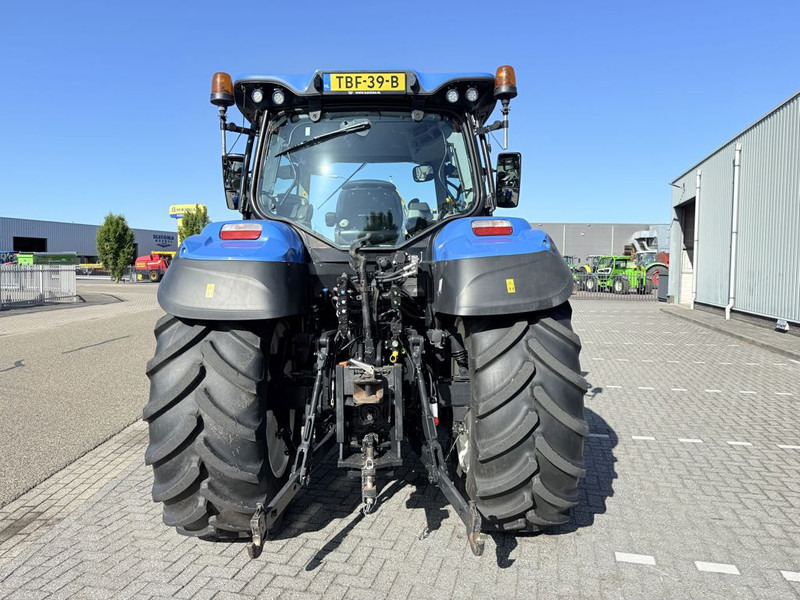 New Holland T5.140 Dynamic Command - Farm tractor: picture 4 New Holland T5.140 Dynamic Command - Farm tractor: picture 4
