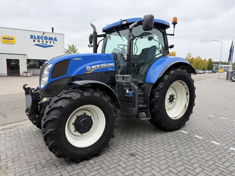 New Holland T7.210 Auto Command leasing New Holland T7.210 Auto Command: picture 17 New Holland T7.210 Auto Command leasing New Holland T7.210 Auto Command: picture 17