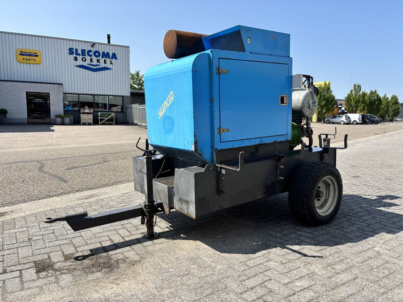 Onbekend Cremonini F80 Beregeneningspomp - Tractor mounted sprayer: picture 1 Onbekend Cremonini F80 Beregeneningspomp - Tractor mounted sprayer: picture 1