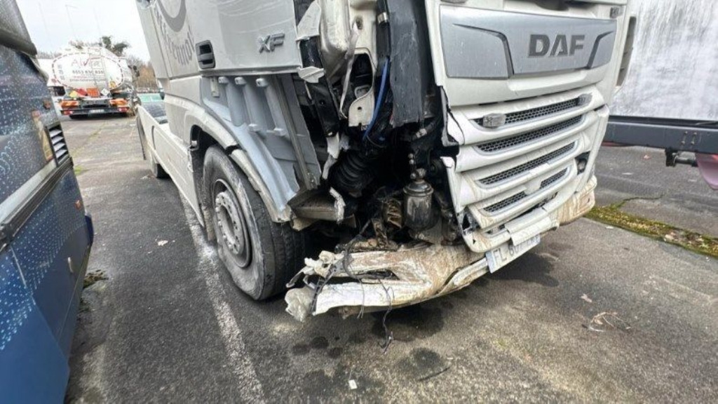 DAF XF 530 FT - Tractor unit: picture 2 DAF XF 530 FT - Tractor unit: picture 2
