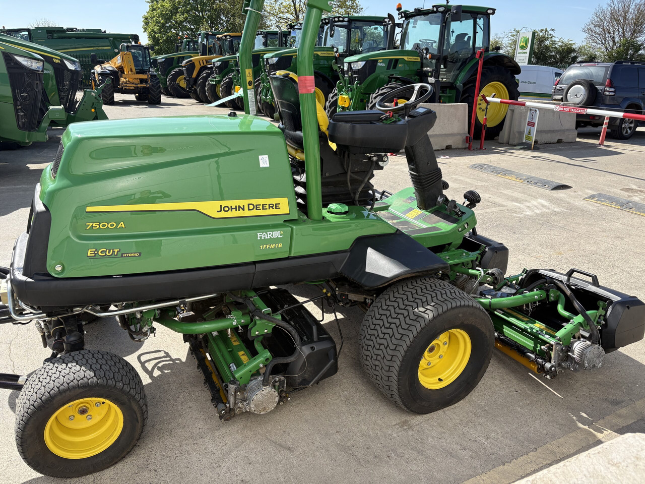 John Deere 7500A E-Cut - Garden mower: picture 2 John Deere 7500A E-Cut - Garden mower: picture 2