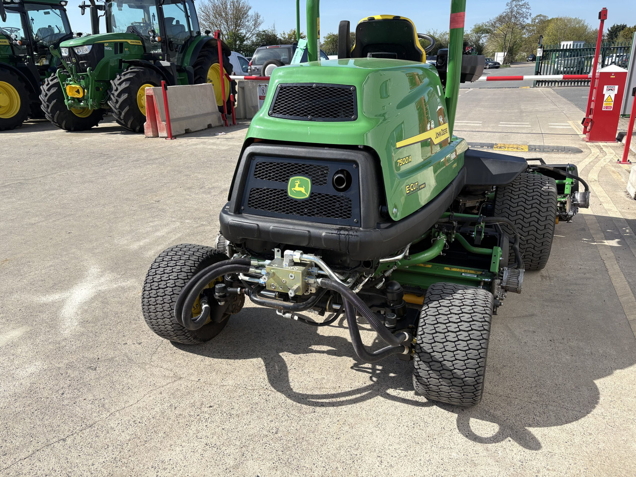 John Deere 7500A E-Cut - Garden mower: picture 3 John Deere 7500A E-Cut - Garden mower: picture 3
