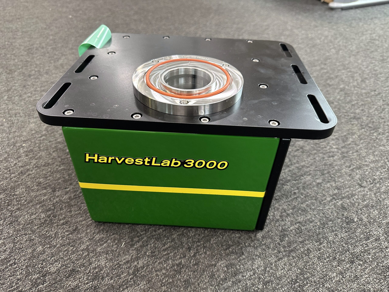 John Deere HarvestLab 3000 - Navigation system for Agricultural machinery: picture 2 John Deere HarvestLab 3000 - Navigation system for Agricultural machinery: picture 2