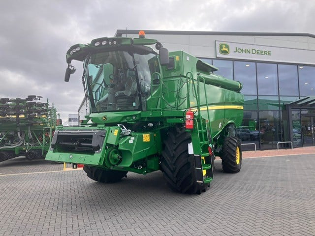 John Deere S785 HM - Combine harvester: picture 1 John Deere S785 HM - Combine harvester: picture 1