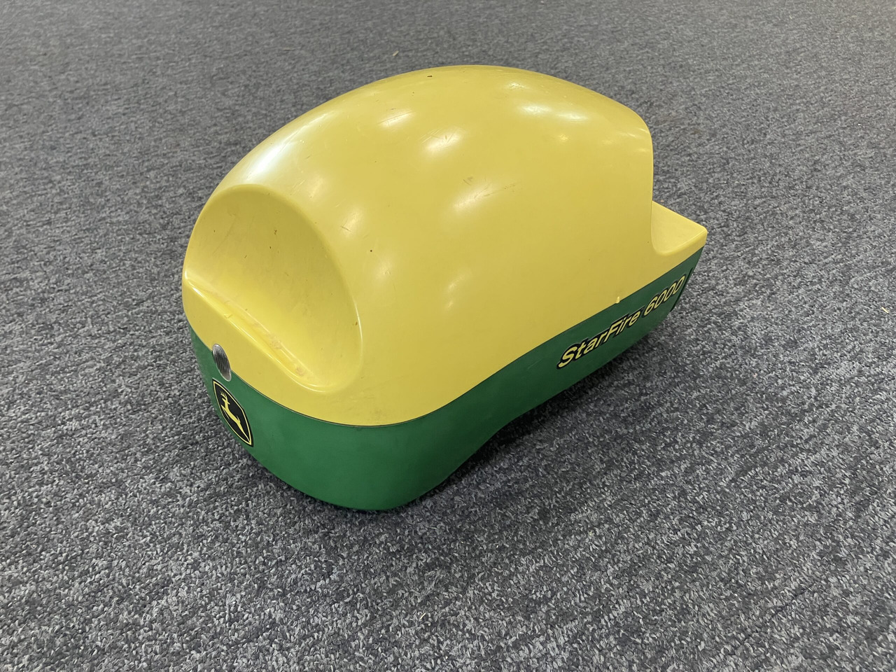 John Deere SF6000 SF3/RTK Ready - Navigation system for Agricultural machinery: picture 1 John Deere SF6000 SF3/RTK Ready - Navigation system for Agricultural machinery: picture 1