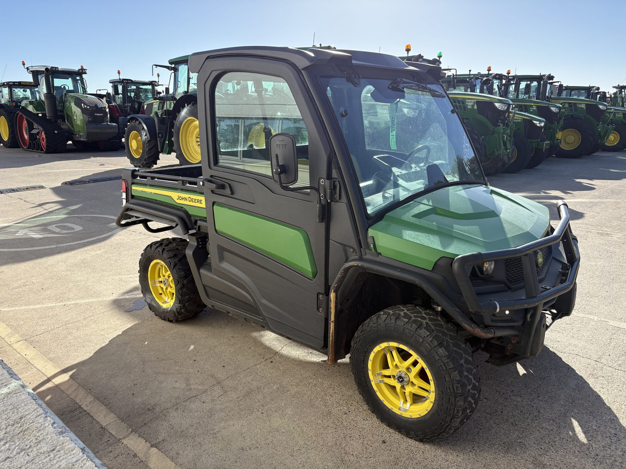 John Deere XUV865M Gator - ATV/ Quad: picture 3 John Deere XUV865M Gator - ATV/ Quad: picture 3