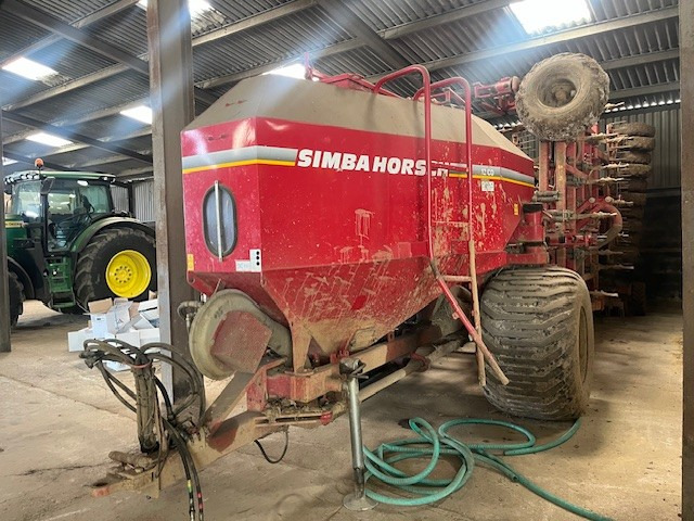 Simba Horsch C012 Drill - Sowing equipment: picture 1 Simba Horsch C012 Drill - Sowing equipment: picture 1