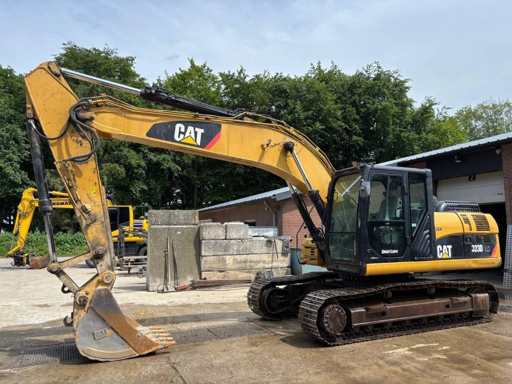 CAT 323 D LN - Crawler excavator: picture 1 CAT 323 D LN - Crawler excavator: picture 1