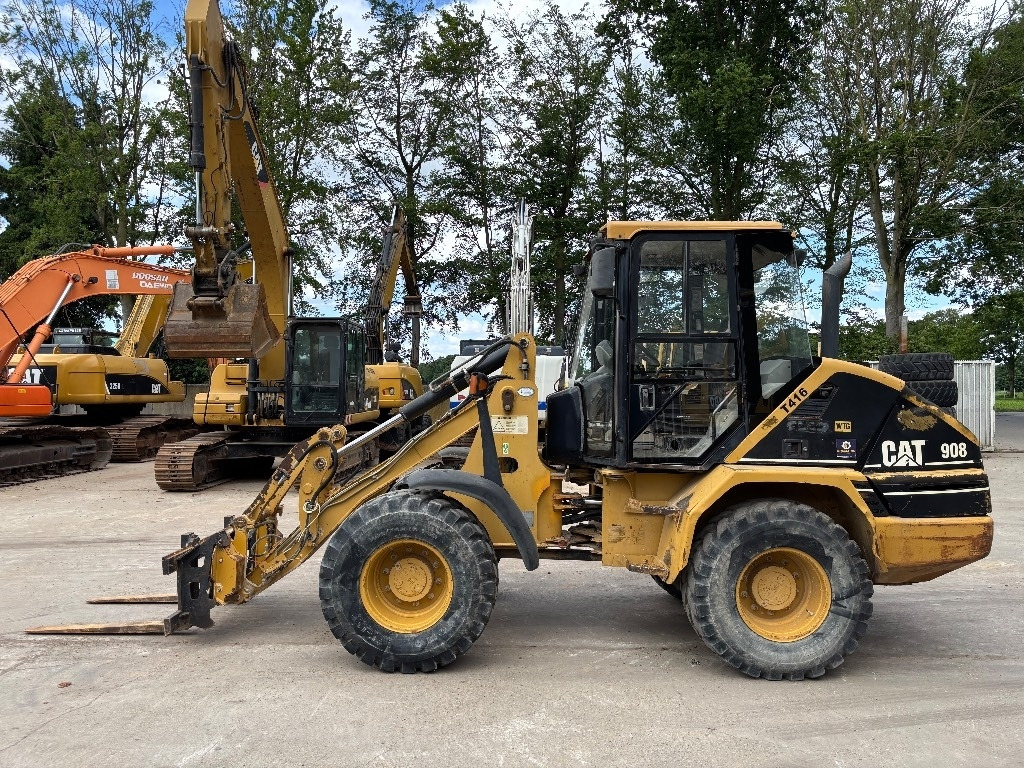 CAT 908  - Wheel loader: picture 2 CAT 908  - Wheel loader: picture 2