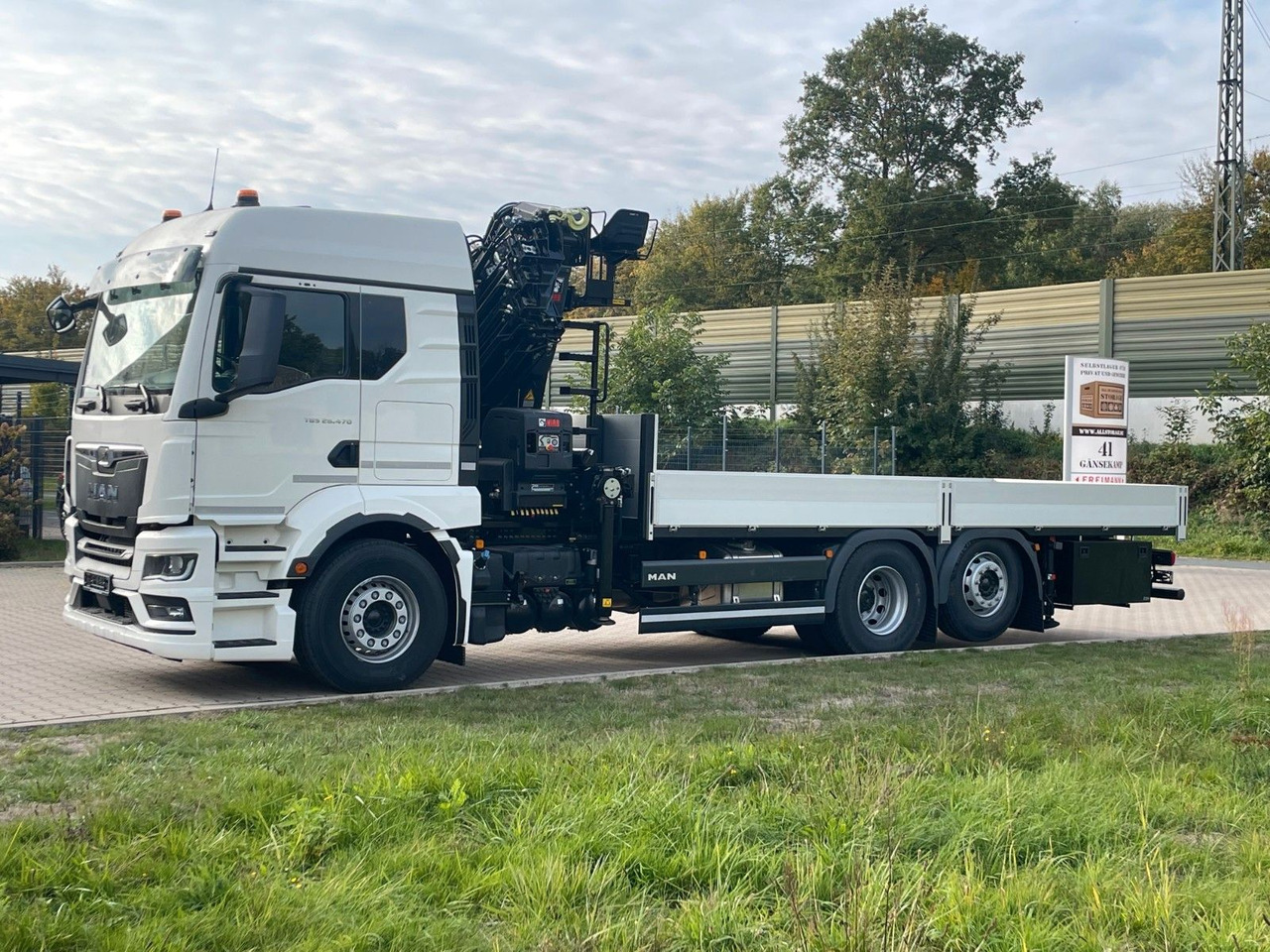 MAN TGS 26.480 /6X Hiab X-HIRRO 302 E-6 JIB 70x4 - Crane truck: picture 2 MAN TGS 26.480 /6X Hiab X-HIRRO 302 E-6 JIB 70x4 - Crane truck: picture 2