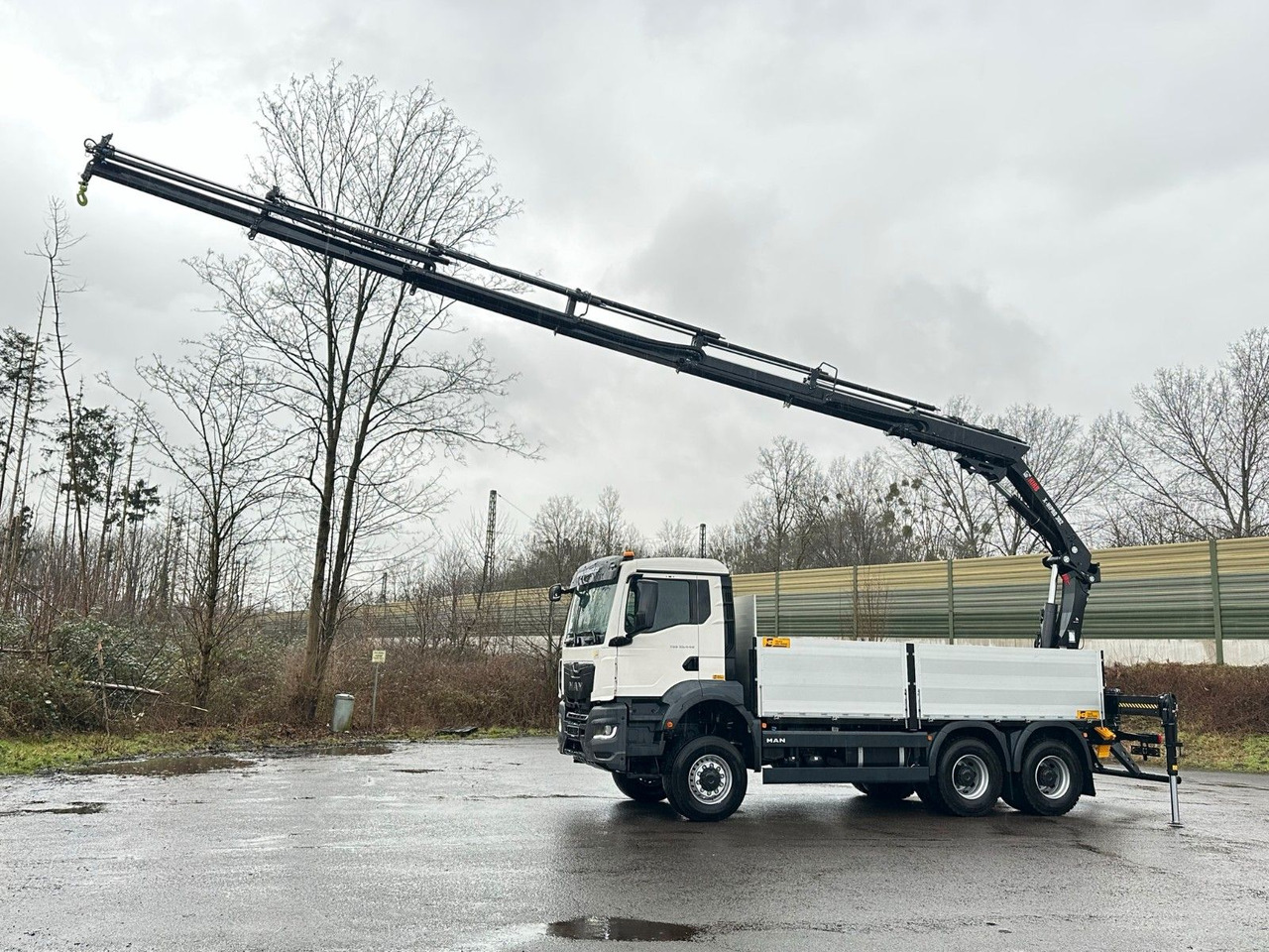 MAN TGS 33.440 6x6 Kran HIAB X-HiPro 302 E 6 - Crane truck: picture 2 MAN TGS 33.440 6x6 Kran HIAB X-HiPro 302 E 6 - Crane truck: picture 2