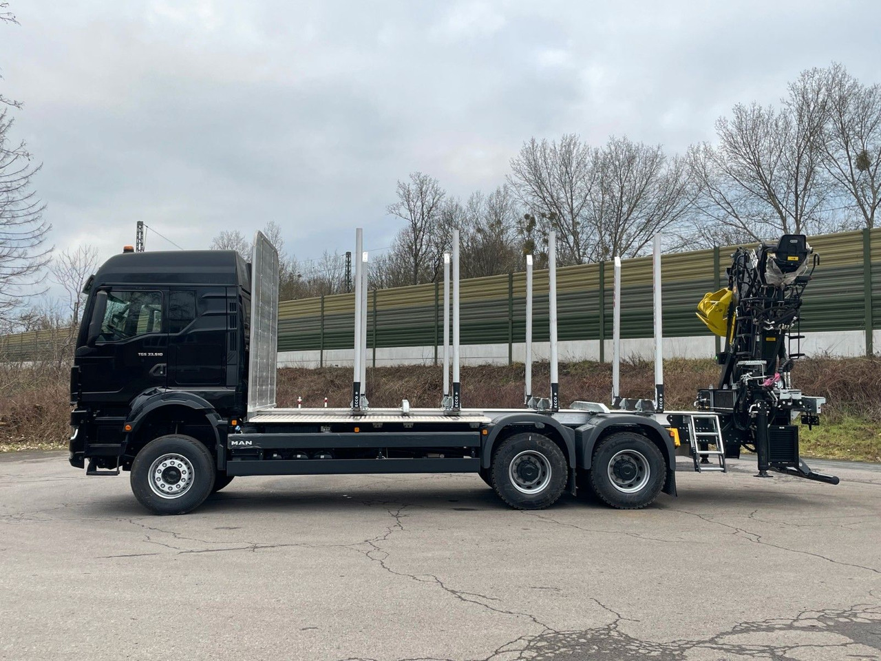 MAN TGS 33.510 6X4 BB Euro6e LogLift 165Z - Timber truck, Crane truck: picture 3 MAN TGS 33.510 6X4 BB Euro6e LogLift 165Z - Timber truck, Crane truck: picture 3