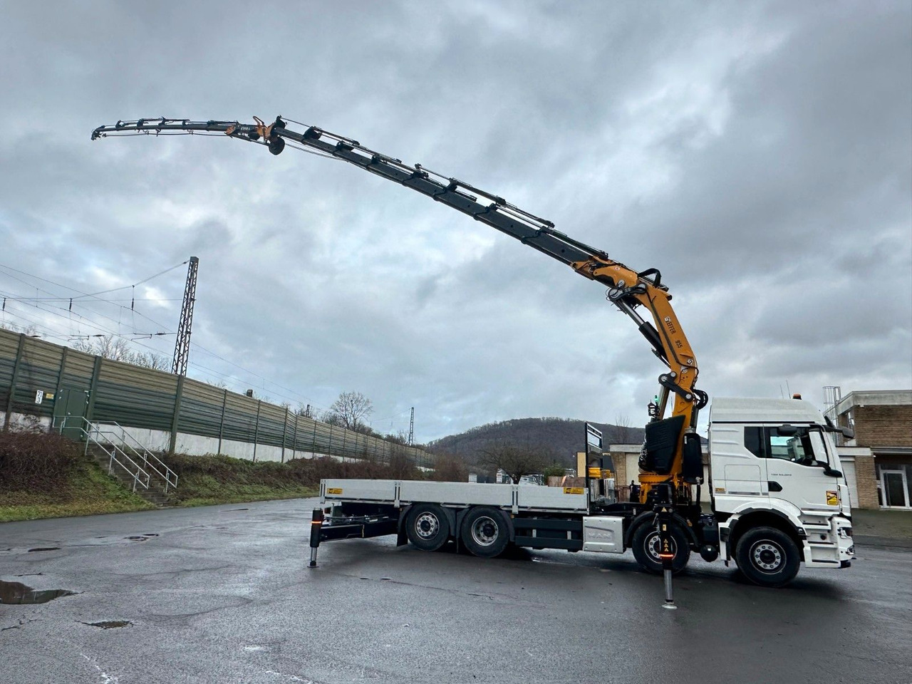 MAN TGS 35.520 8X2 Hiab EFFER 955-8s +Jib 6s leasing MAN TGS 35.520 8X2 Hiab EFFER 955-8s +Jib 6s: picture 17