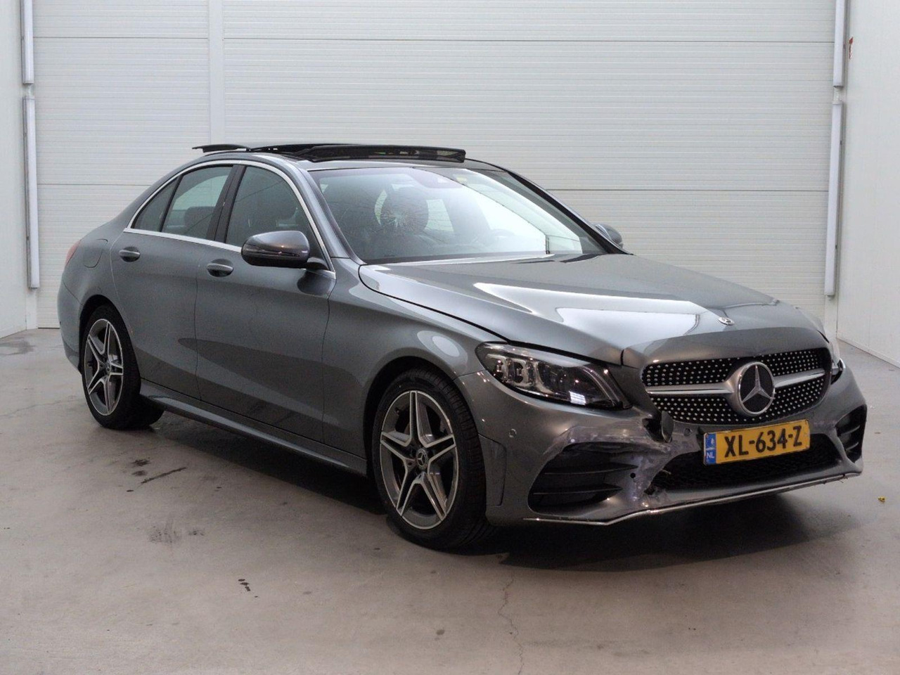 Mercedes-Benz C-klasse 180 Premium Pack | 2019 | 105.115 km | Automaat | XL634Z | NAP: Logisch - Sedan: picture 2 Mercedes-Benz C-klasse 180 Premium Pack | 2019 | 105.115 km | Automaat | XL634Z | NAP: Logisch - Sedan: picture 2