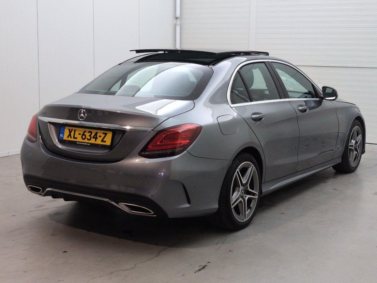 Mercedes-Benz C-klasse 180 Premium Pack | 2019 | 105.115 km | Automaat | XL634Z | NAP: Logisch - Sedan: picture 4 Mercedes-Benz C-klasse 180 Premium Pack | 2019 | 105.115 km | Automaat | XL634Z | NAP: Logisch - Sedan: picture 4