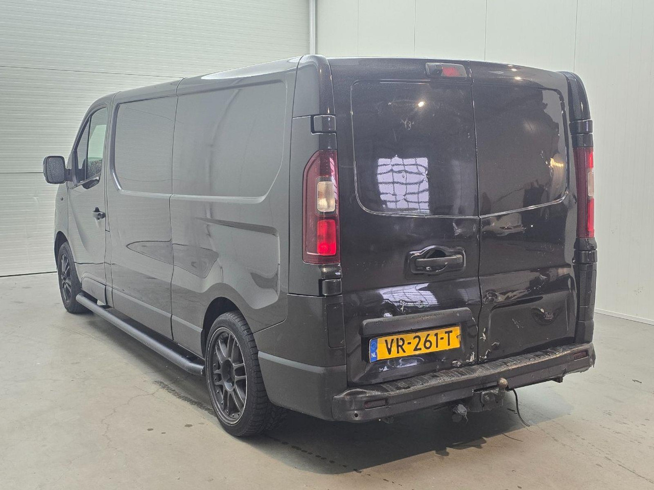 Renault Trafic 1.6 dCi T29 L2H2 Comfort Energy | 2015 | 305.750 km | VR261T | NAP: Logisch - Other machinery: picture 3 Renault Trafic 1.6 dCi T29 L2H2 Comfort Energy | 2015 | 305.750 km | VR261T | NAP: Logisch - Other machinery: picture 3