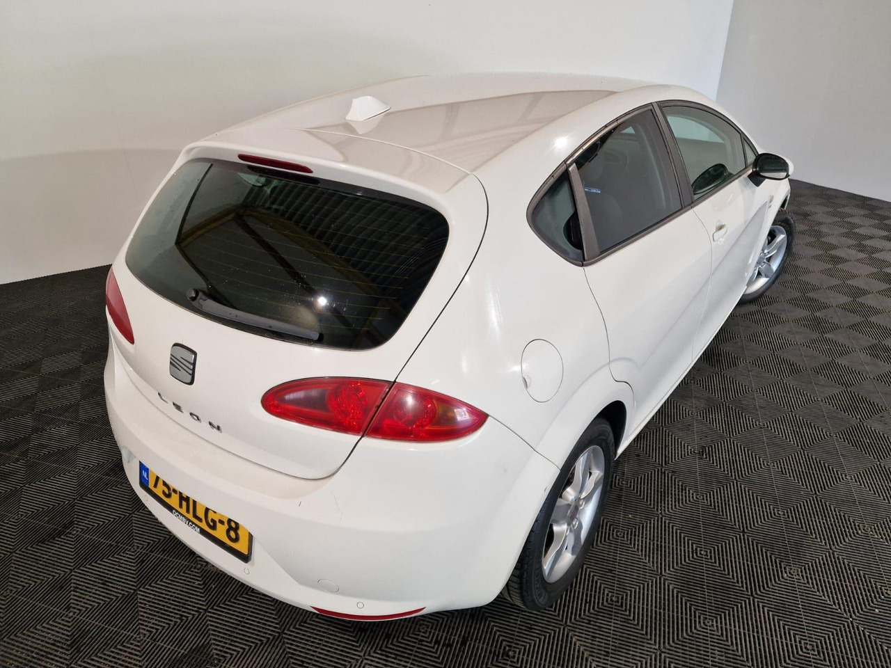 SEAT Leon 1.4 TSI Business Style 75-HLG-8 - Other machinery: picture 4 SEAT Leon 1.4 TSI Business Style 75-HLG-8 - Other machinery: picture 4