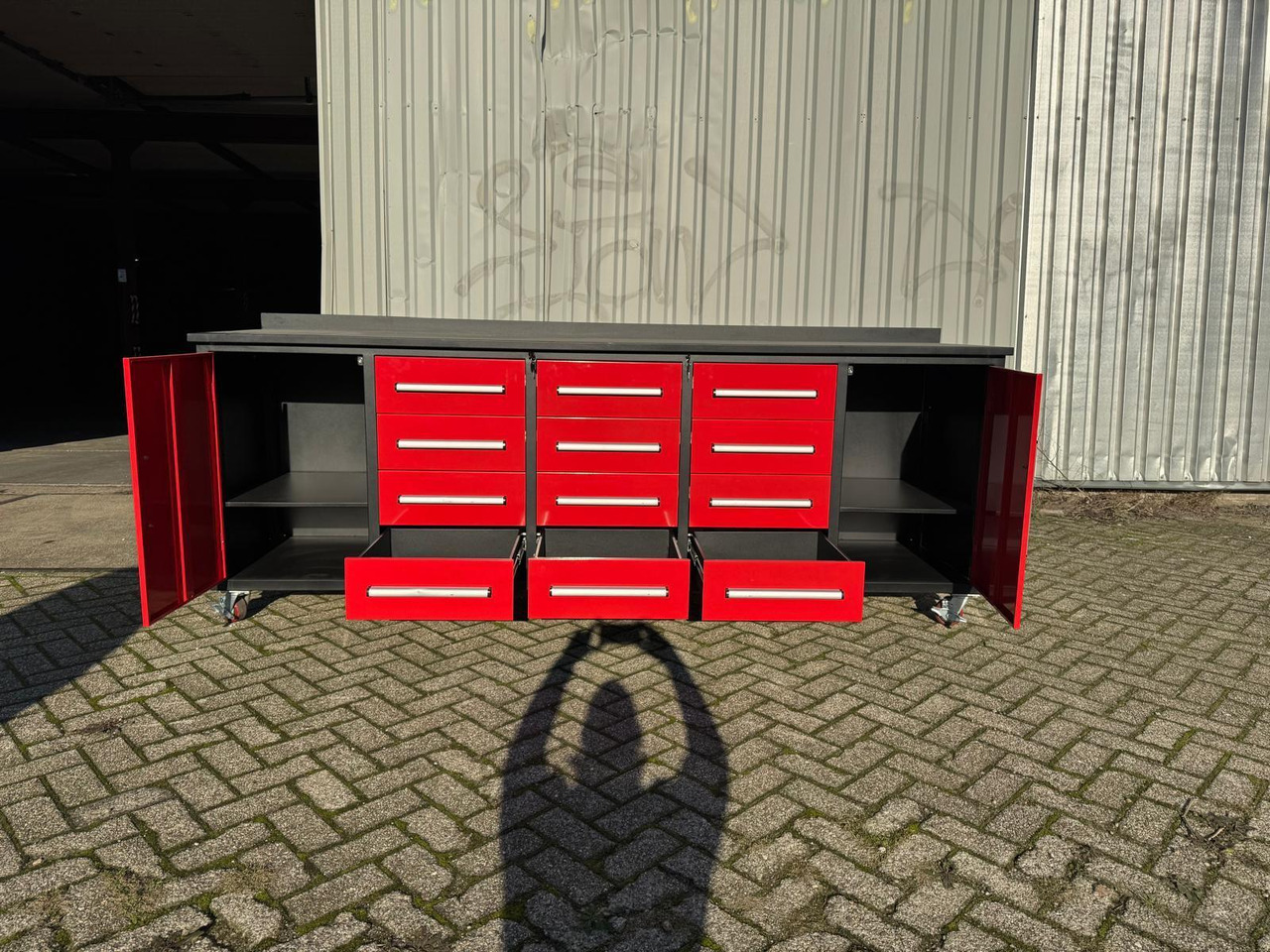 StahlWorks 10FT-12D-2-01C Gereedschapswand met 12 Lades en 2 Deuren (Nieuw) - Garage equipment: picture 2 StahlWorks 10FT-12D-2-01C Gereedschapswand met 12 Lades en 2 Deuren (Nieuw) - Garage equipment: picture 2