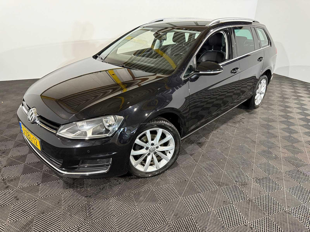 Volkswagen Golf Variant 1.4 TSI Business Edition 3-ZBL-12 202.678 km - Car: picture 1 Volkswagen Golf Variant 1.4 TSI Business Edition 3-ZBL-12 202.678 km - Car: picture 1