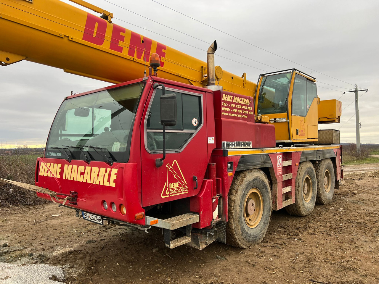 LIEBHERR LTM1045 - Mobile crane: picture 1 LIEBHERR LTM1045 - Mobile crane: picture 1