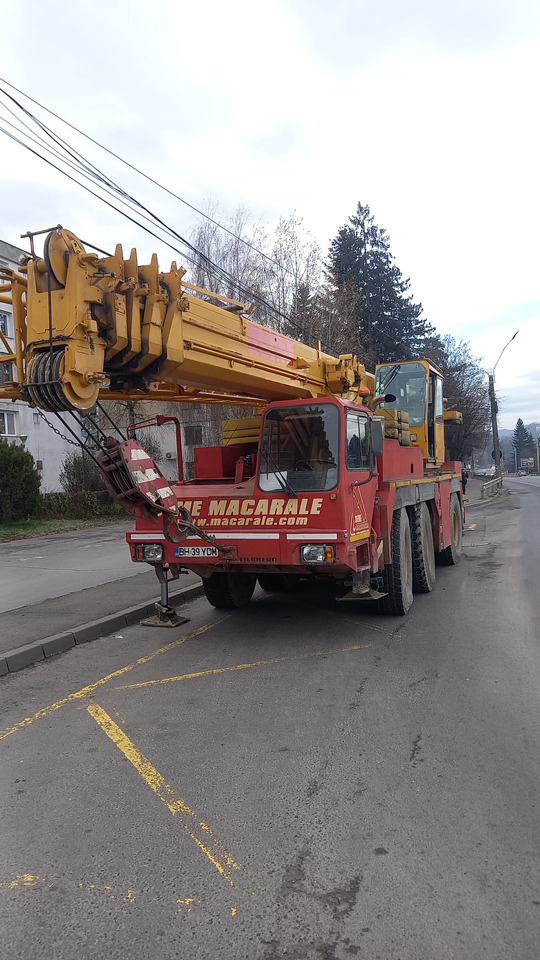 LIEBHERR LTM1050 - Mobile crane: picture 4 LIEBHERR LTM1050 - Mobile crane: picture 4