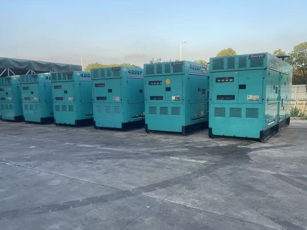 DENYO DCA-400SPK2 - Generator set: picture 1 DENYO DCA-400SPK2 - Generator set: picture 1